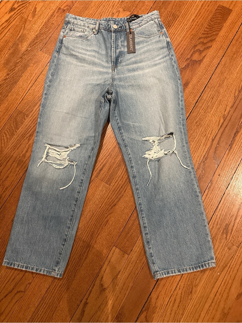 Blank NYC The Baxter Rib-Cage Straight leg Distressed Jeans. NWT - Picture 3 of 5